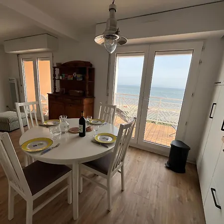 T3 En Bord De A Avec Parking Securise - Fr-1-374-235 *